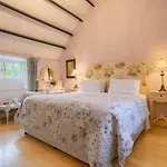 Weir Haven Boutique