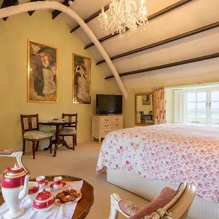 Weir Haven Boutique Bed & Breakfast